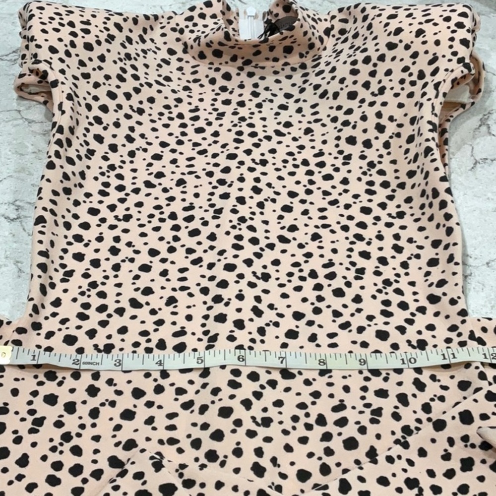 - PRETTY LITTLE THING Dress - Picture 8 of 13